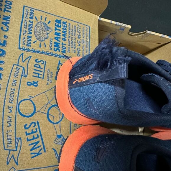 Brooks Revel 5 Training Shoes Sneakers Titan Peacoat Flame 8 - Picture 3 of 7